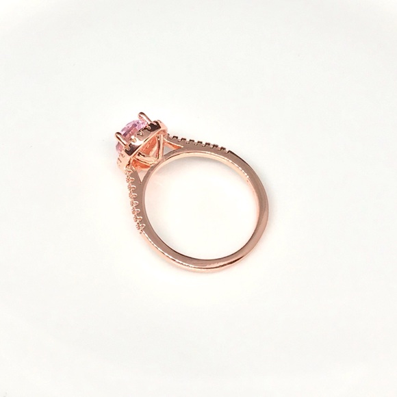 NEW 🌸 Rose Gold over Sterling Pink Pear cut Ring - Picture 6 of 7